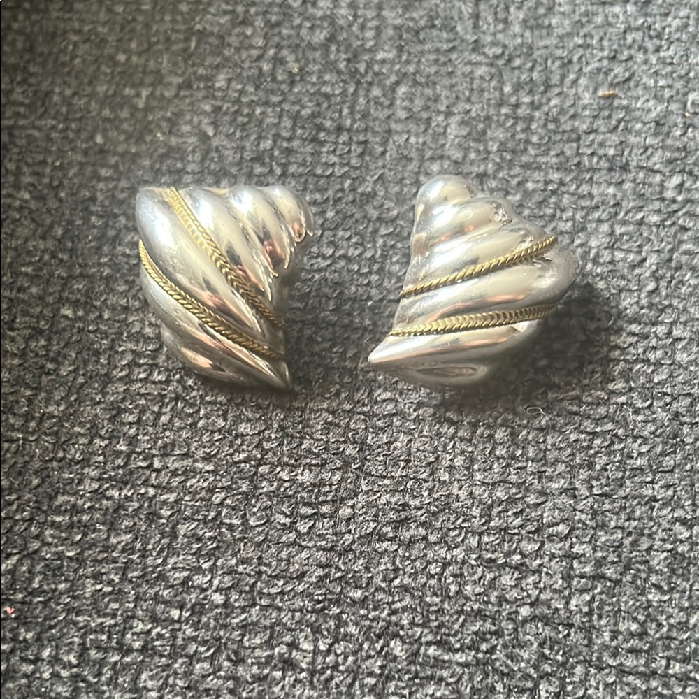1970s vintage 925 sterling silver earrings with gold detail from Mexico!
